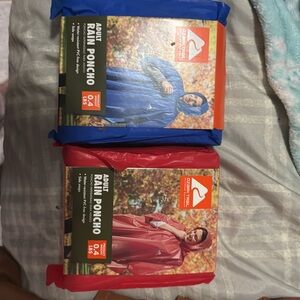 New Ozark Trail Adult rain poncho blue & red